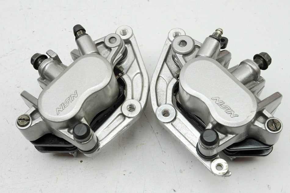 HONDA CB 750 RC42 SEVENFIFTY Pinza de freno delantera izq. + der. Par 24412 km