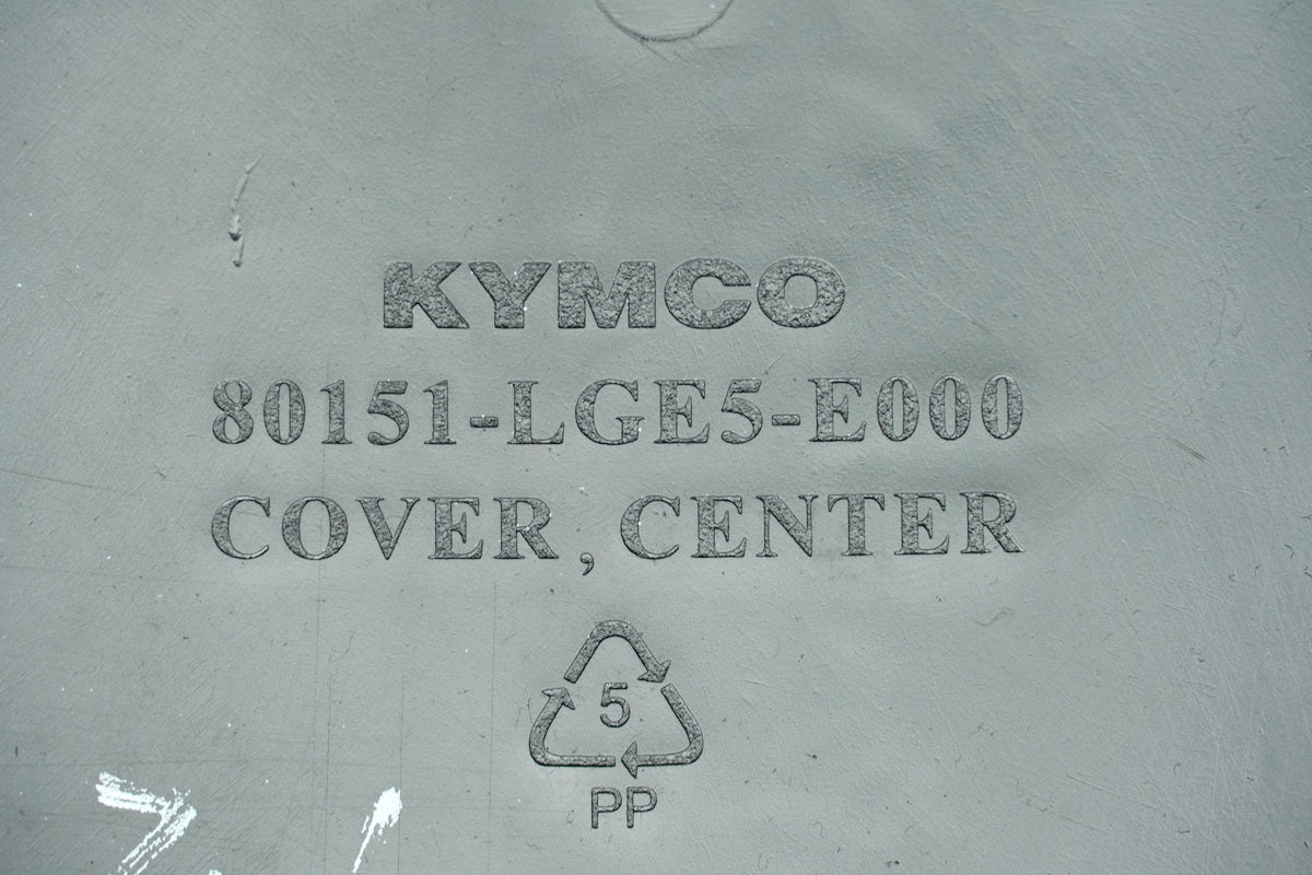 KYMCO PEOPLE GT 300 i V4 Carenado Asiento Inferior Tapa Cubierta
