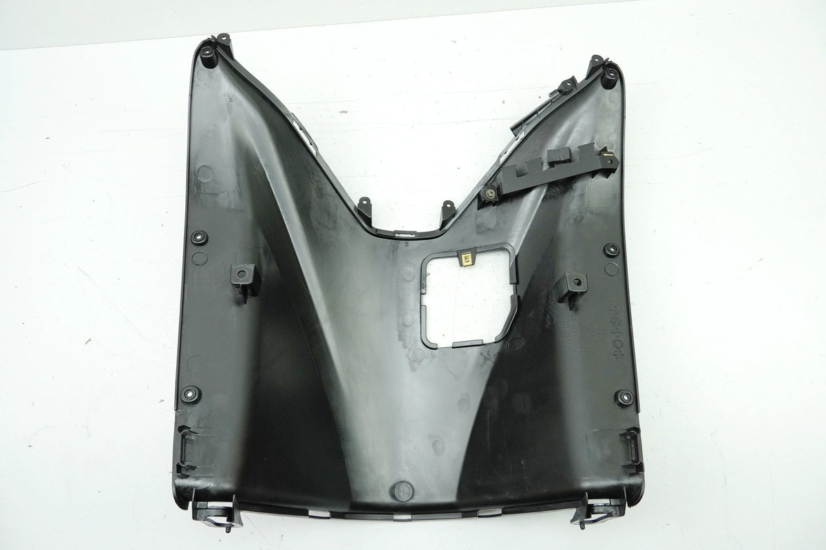 KYMCO PEOPLE GT 300 i V4 Fairing Leg Shield Lower Cover Trim
