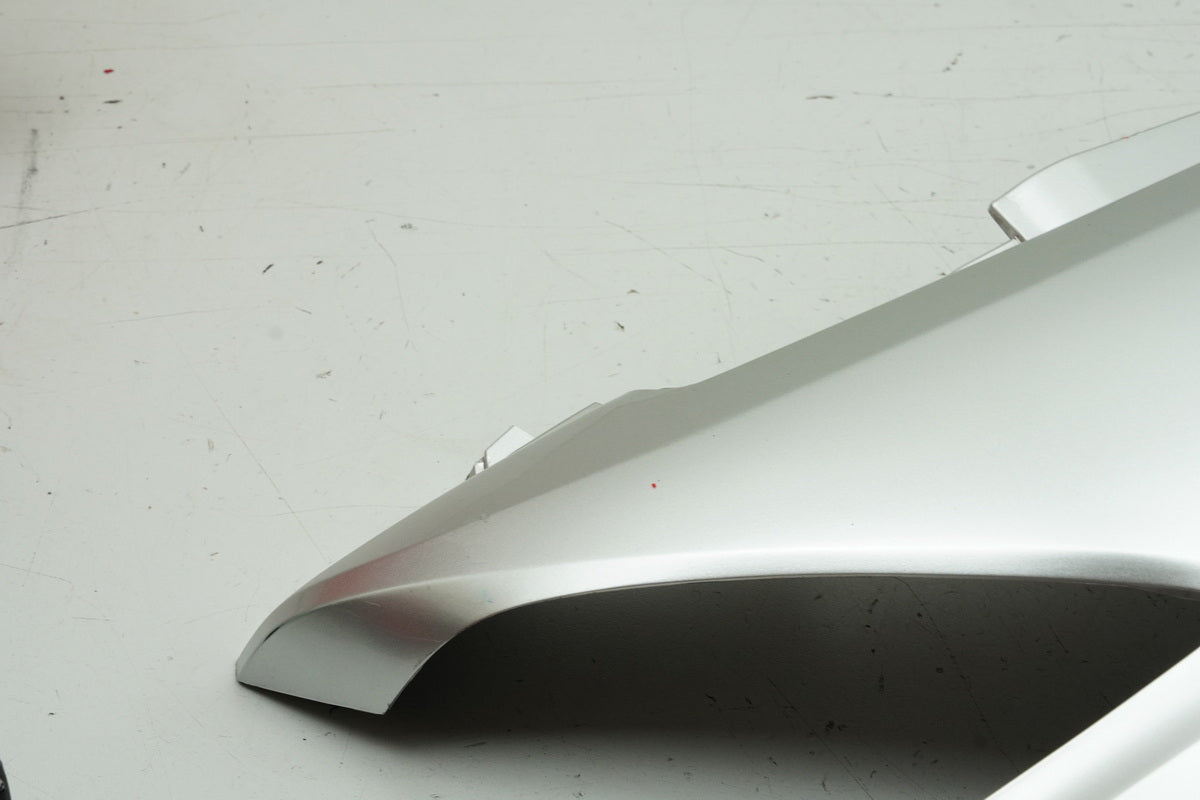 SUZUKI AN 400 WVAU BURGMAN Rear Fairing Right Side Cover K1 K2