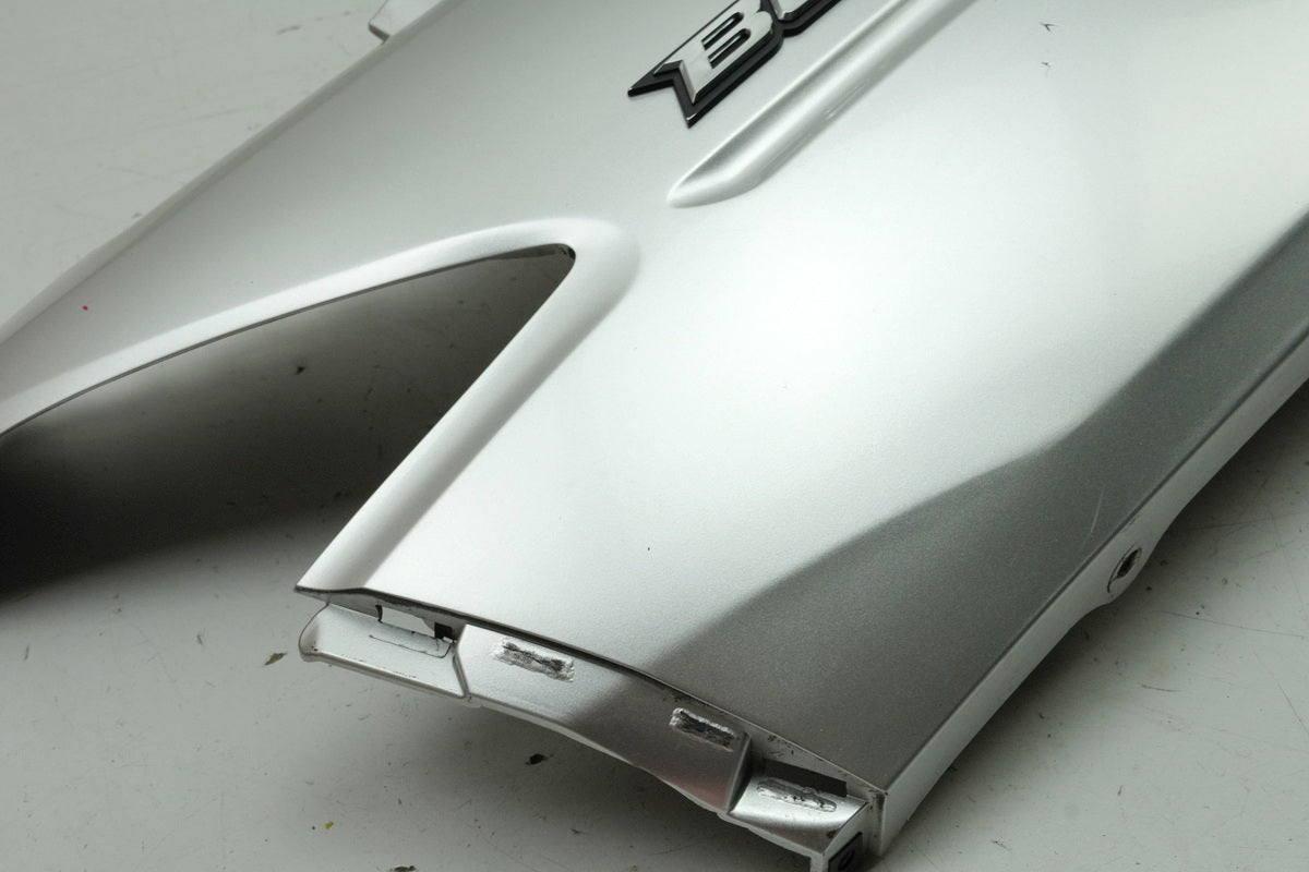 SUZUKI AN 400 WVAU BURGMAN Rear Fairing Right Side Cover K1 K2