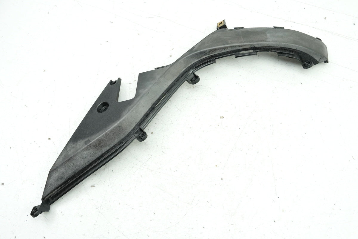 KYMCO PEOPLE GT 300 i V4 Rear left fairing cover side panel trim