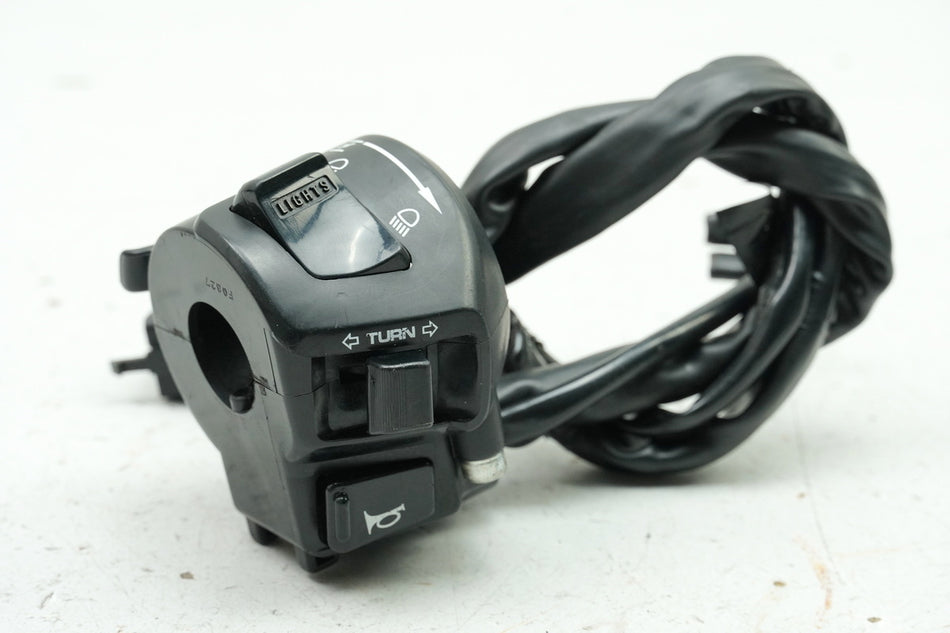 HONDA CBR 1100 XX SC35 Lenkerschalter links Schalter Licht Blinker 35020-MAT-E00