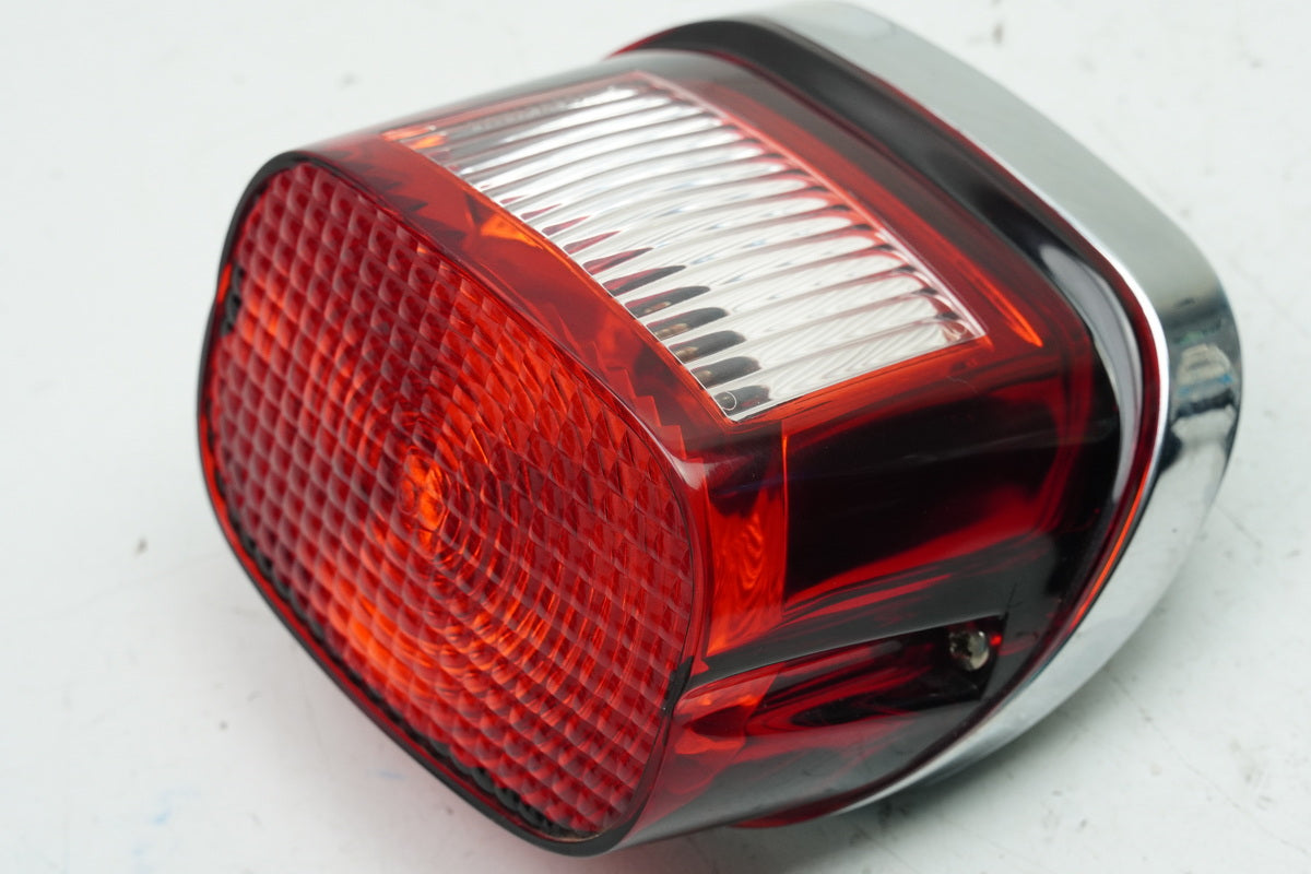 HARLEY DAVIDSON Sportster 883 1200 Piloto trasero original Cristal de piloto trasero