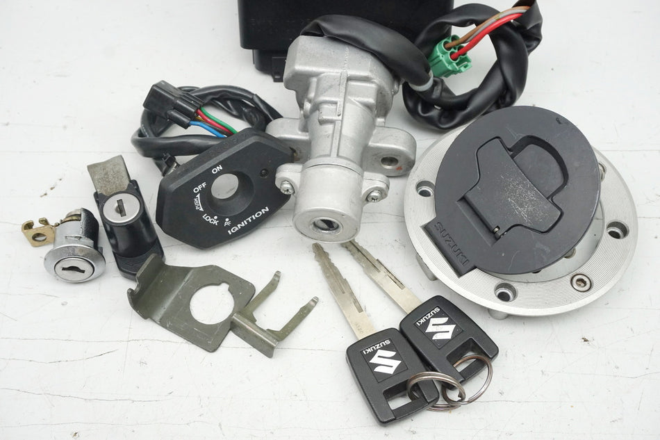 Suzuki GSX 1400 WVBN Juego de cerraduras y CDI, encendido, tapa de gasolina + 2 llaves