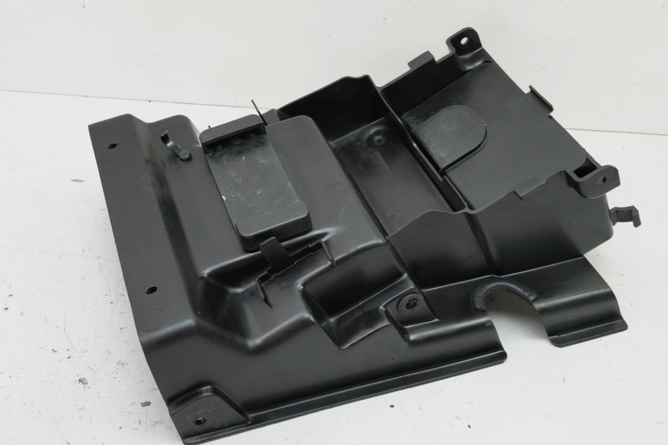 KAWASAKI ZX-7R ZX750P Caja de batería Guardabarros Aleta Paso de rueda Protector contra salpicaduras 96-03