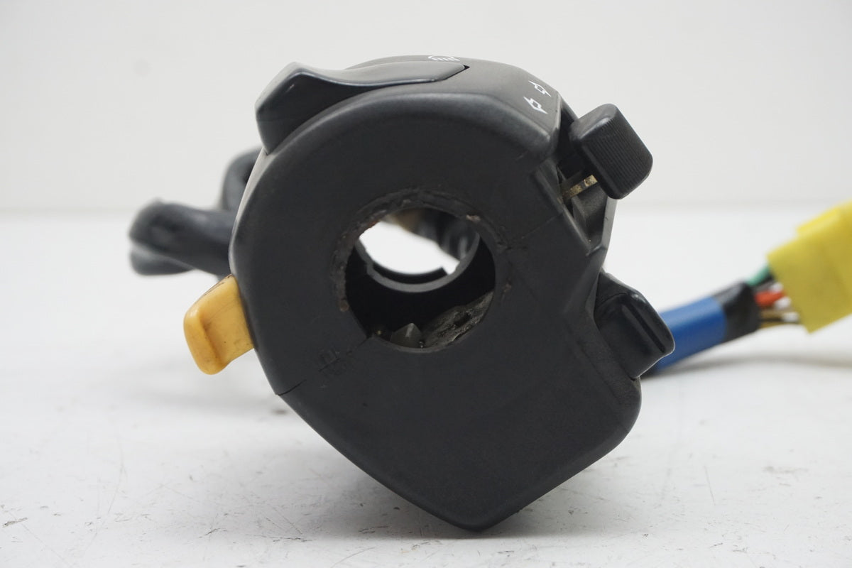 Suzuki GSX 1400 WVBN Lenkerschalter links Schalter Lichtschalter Blinker
