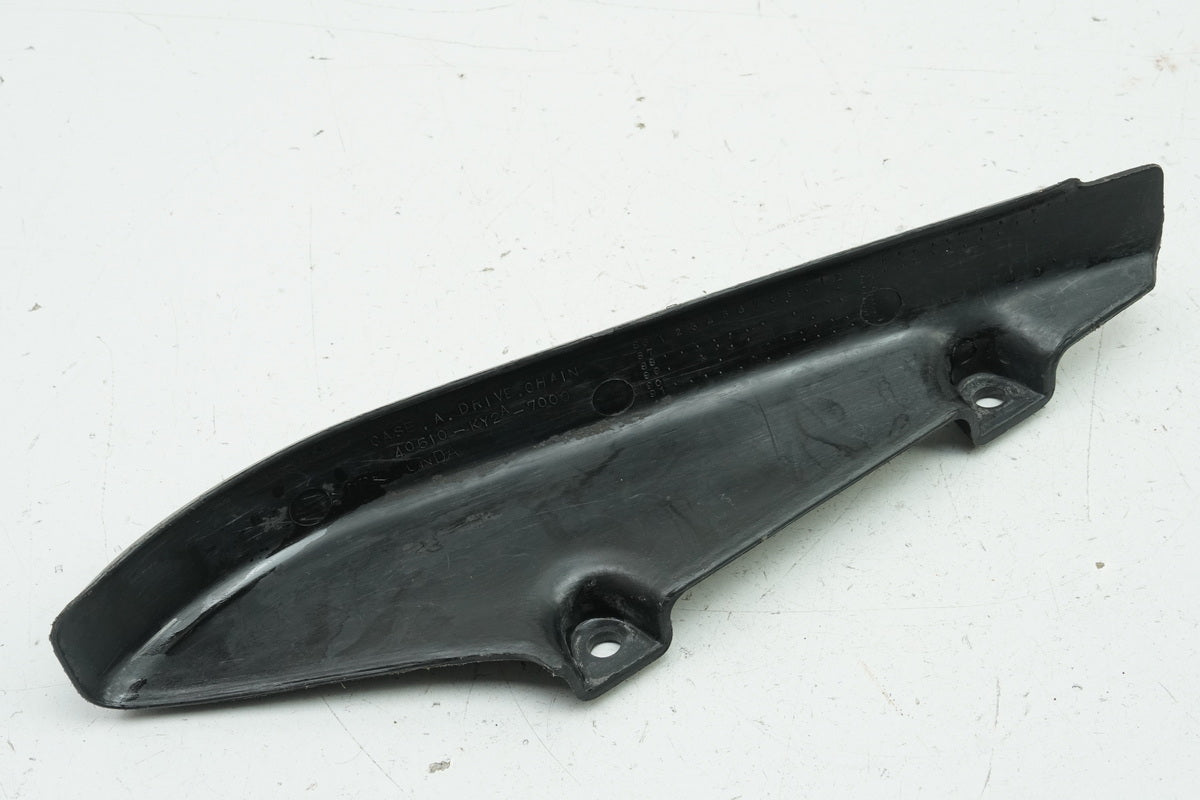 Honda CBR 900 SC28 SC33 Kettenschutz hinten Abdeckung Schwinge 92-99
