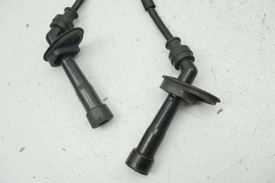 Suzuki GSX 1400 WVBN Zündspule 2+3 Zündkerzenstecker Ignition Coil