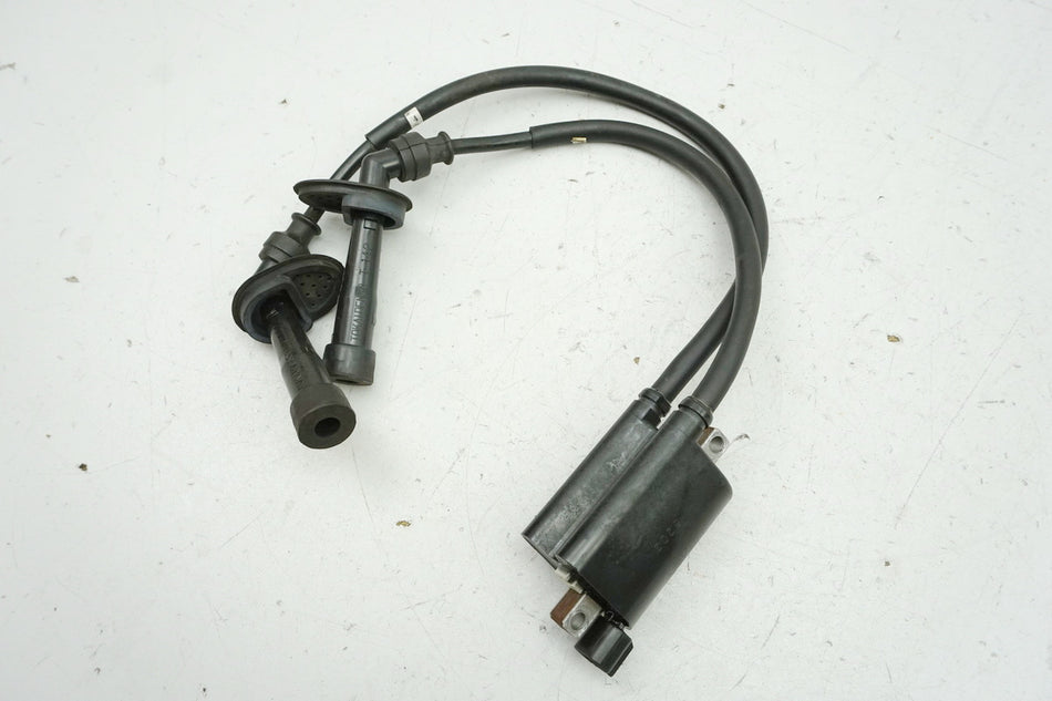 Suzuki GSX 1400 WVBN Zündspule 1+4 Zündkerzenstecker Ignition Coil