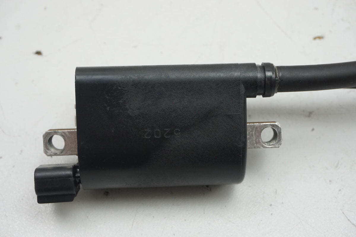 Suzuki GSX 1400 WVBN Bobina de encendido 1+4 Conector de bujía