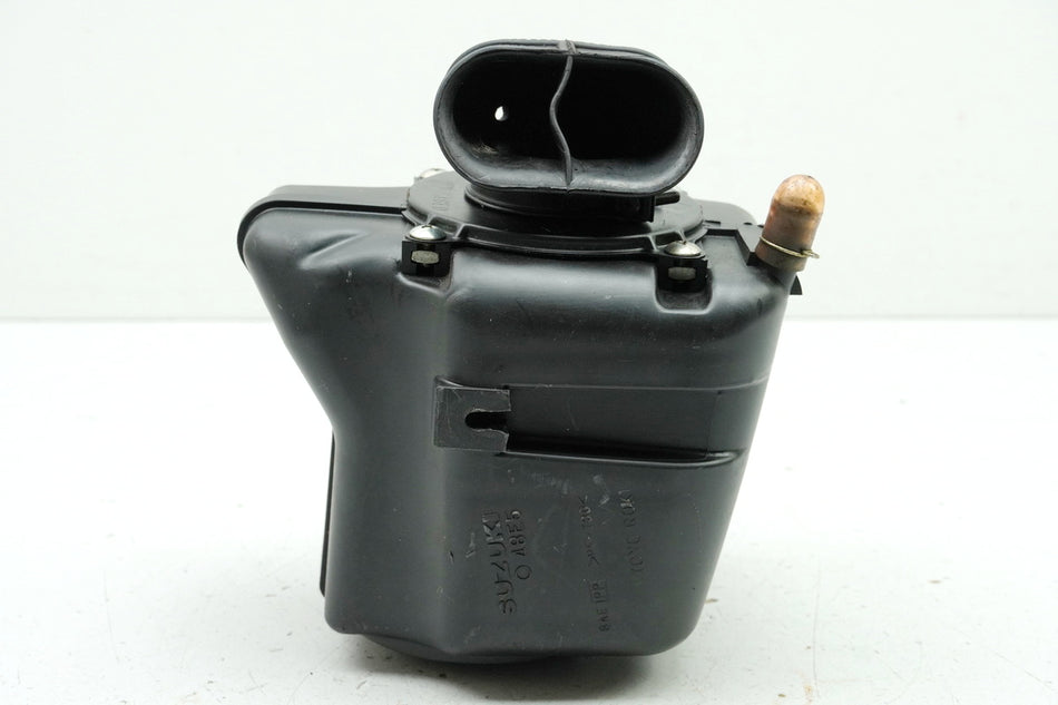 SUZUKI VZ 800 AF MARAUDER Airbox vorn Luftfilterkasten Luftfiltergehäuse