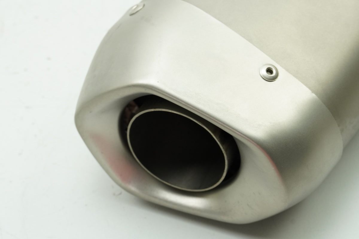 YAMAHA MT10 MT-10 RN45 - Escape silenciador original B67-14750-00