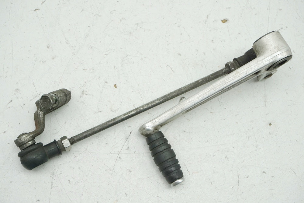 Suzuki GSX 1400 WVBN Schalthebel Ganghebel Schaltgestänge Schaltpedal