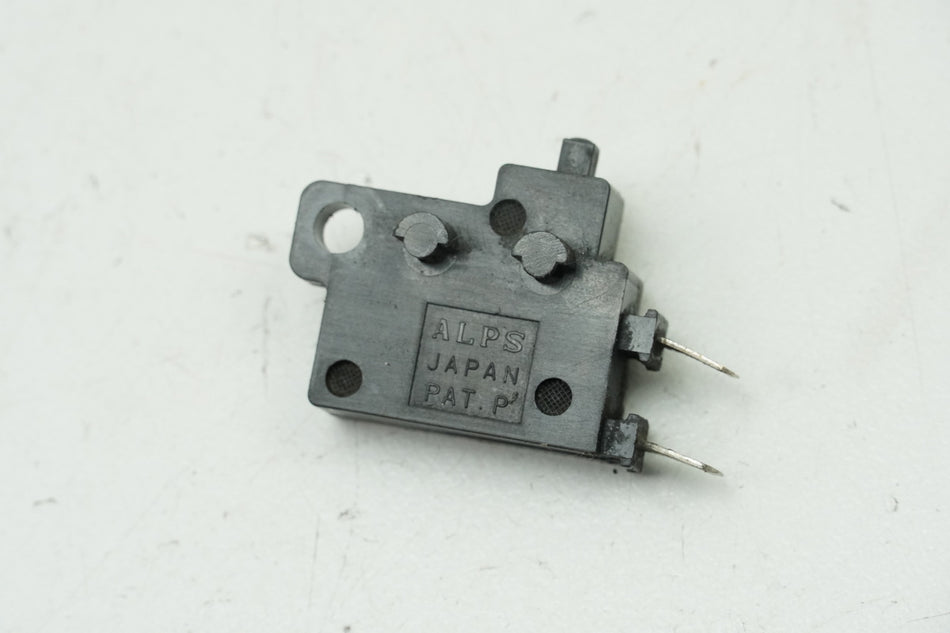 HONDA CB 750 RC42 SEVENFIFTY Interruptor de luz de freno delantero
