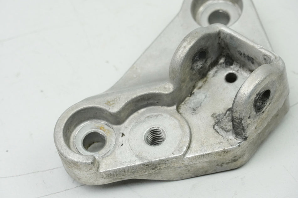 HONDA CB 750 RC42 SEVENFIFTY Placa reposapiés izquierda conductor Soporte reposapiés Soporte