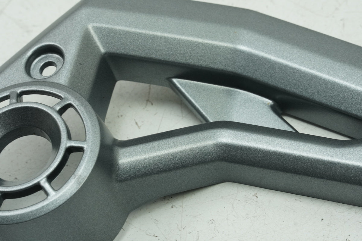 KAWASAKI Z650 ER650HA2 Tapa reposapiés derecho Soporte reposapiés Cubierta