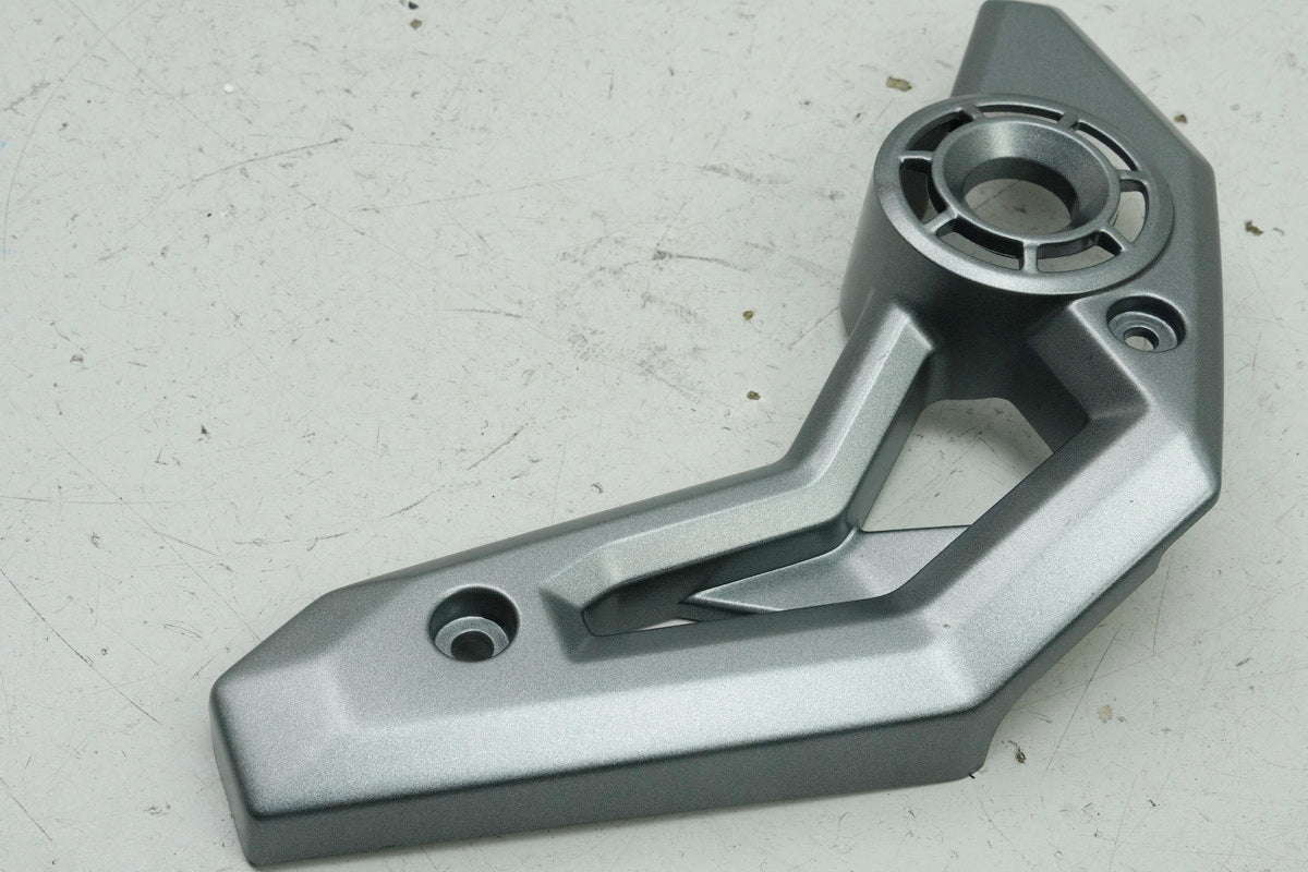 KAWASAKI Z650 ER650HA2 Tapa reposapiés derecho Soporte reposapiés Cubierta
