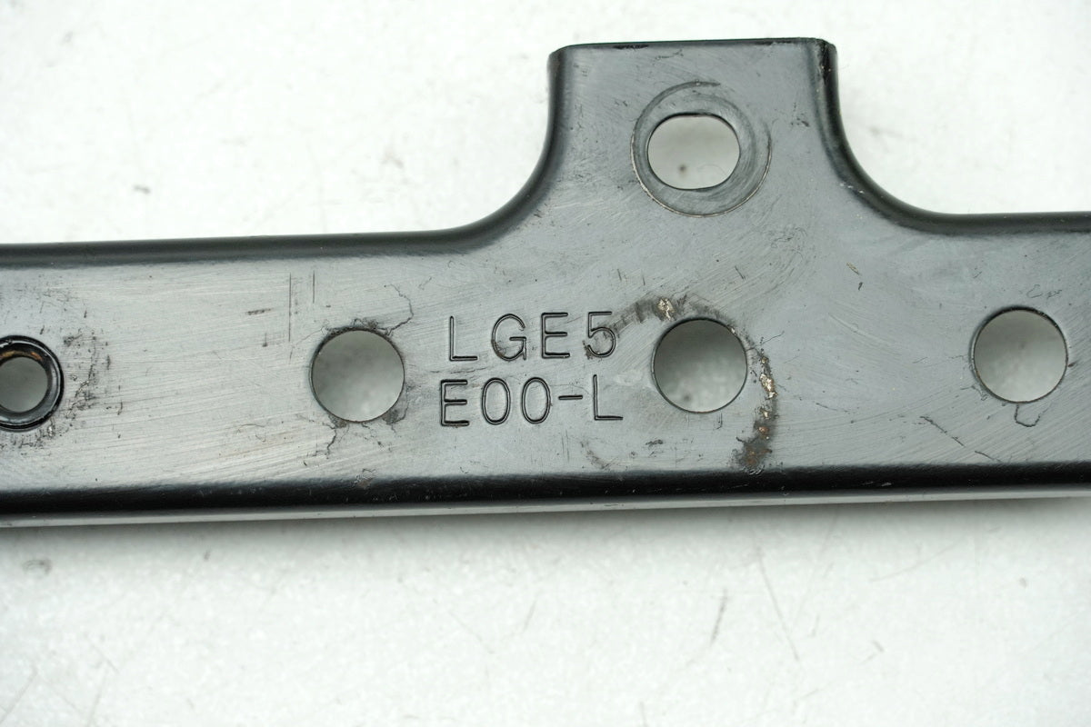 KYMCO PEOPLE GT 300 i V4 Bracket left Footboard Carrier Plate Strut