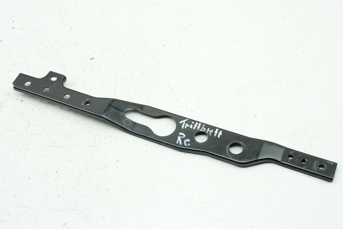 KYMCO PEOPLE GT 300 i V4 Bracket Right Footboard Carrier Plate Strut