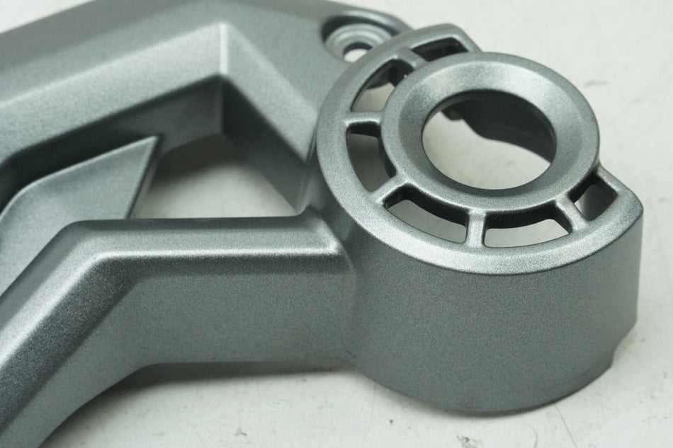 KAWASAKI Z650 ER650HA2 Abdeckung Fußraste links Fußrastenträger Cover Blende
