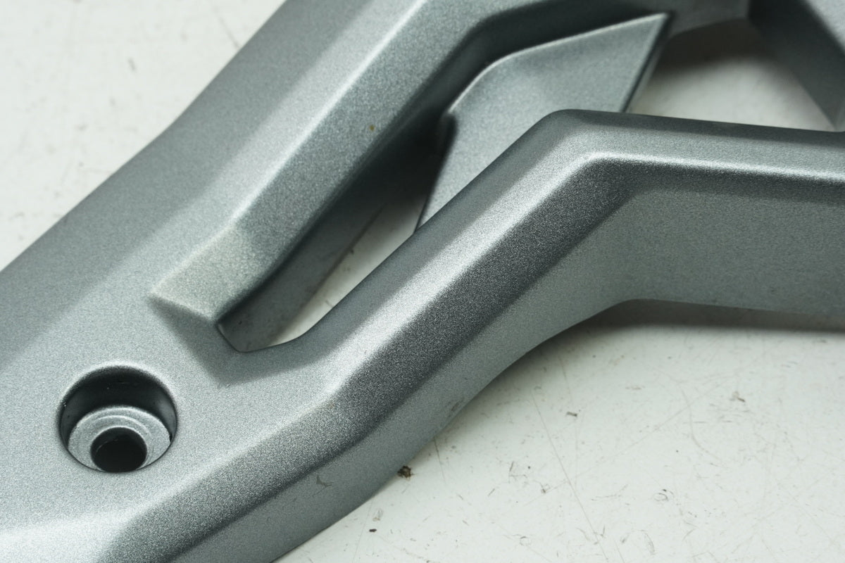 KAWASAKI Z650 ER650HA2 Abdeckung Fußraste links Fußrastenträger Cover Blende