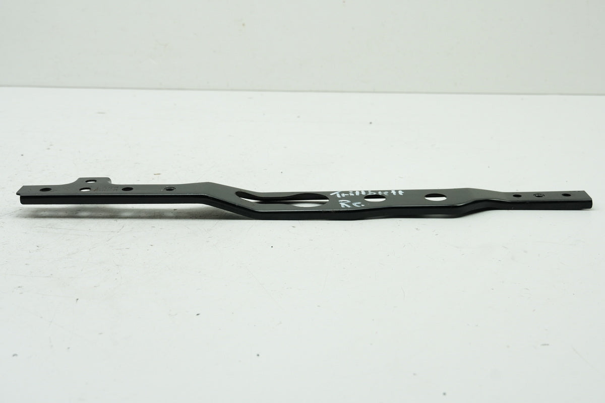 KYMCO PEOPLE GT 300 i V4 Bracket Right Footboard Carrier Plate Strut