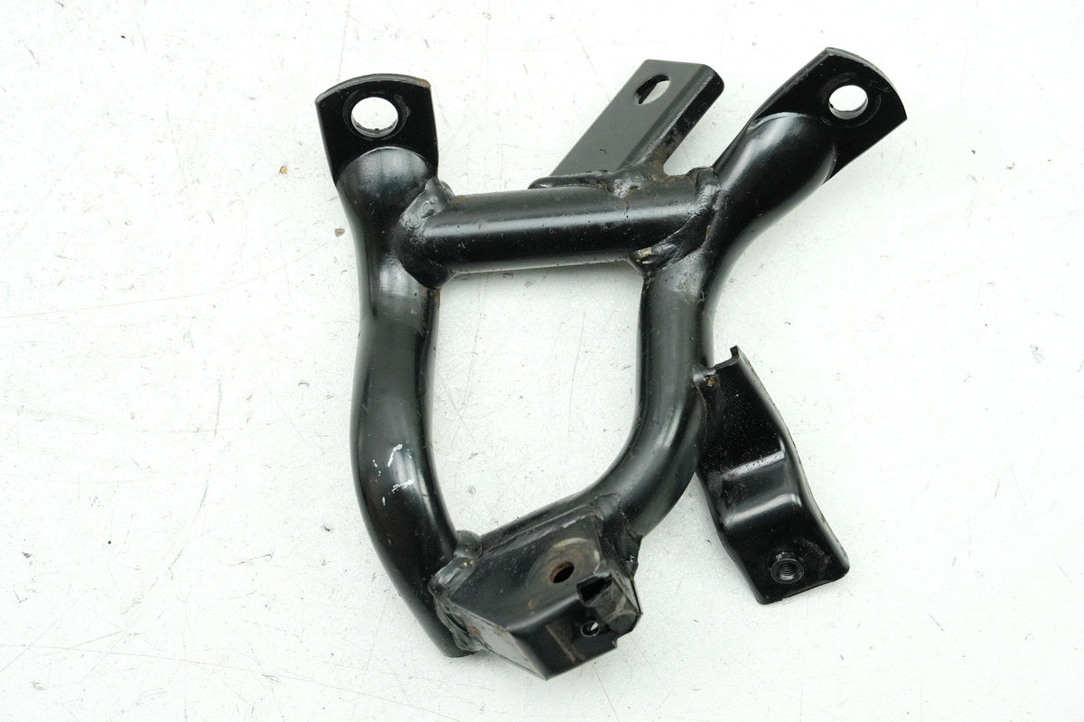 KYMCO PEOPLE GT 300i V4 Passenger Footrest Bracket Left Holder Footrest Plate