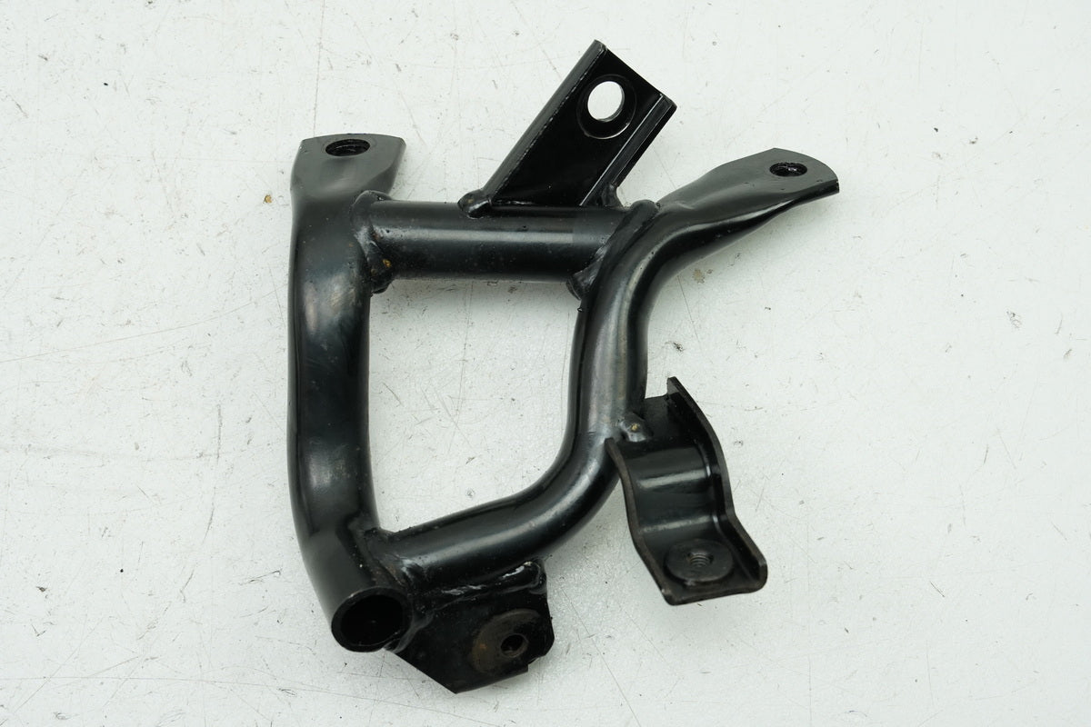 KYMCO PEOPLE GT 300 i V4 Passenger Footrest Bracket Right Holder Footrest Plate