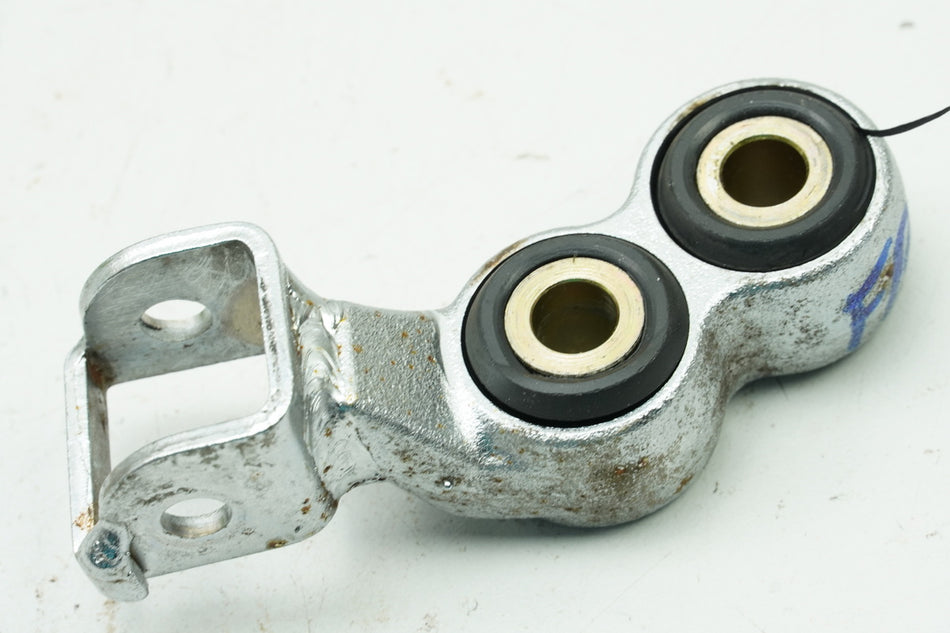YAMAHA XV 750 4PW VIRAGO Footpeg Bracket Rider Right Footrest Plate