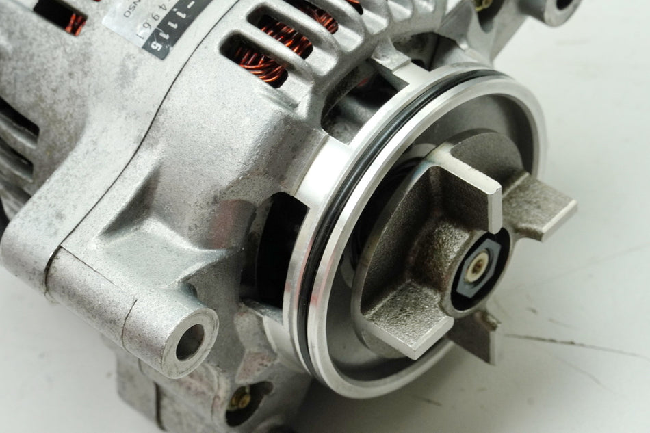 KAWASAKI ZX-7R ZX750P N Lichtmaschine Denso Lima Generator 26678 km 96-03
