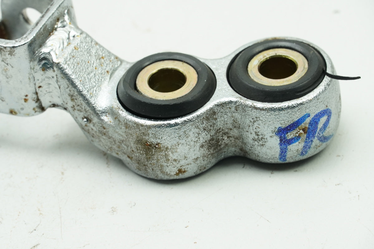 YAMAHA XV 750 4PW VIRAGO Footpeg Bracket Rider Right Footrest Plate
