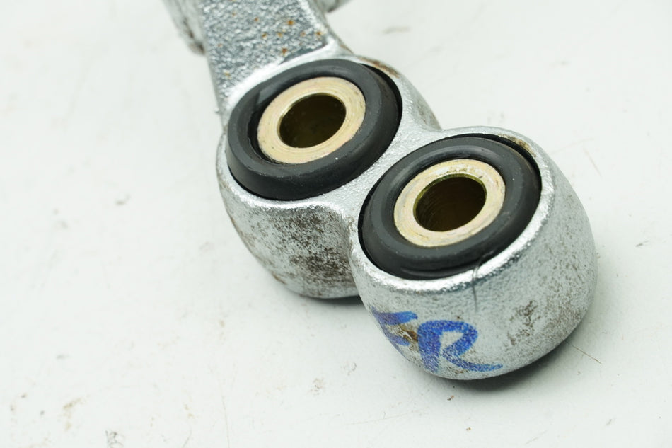YAMAHA XV 750 4PW VIRAGO Footpeg Bracket Rider Right Footrest Plate