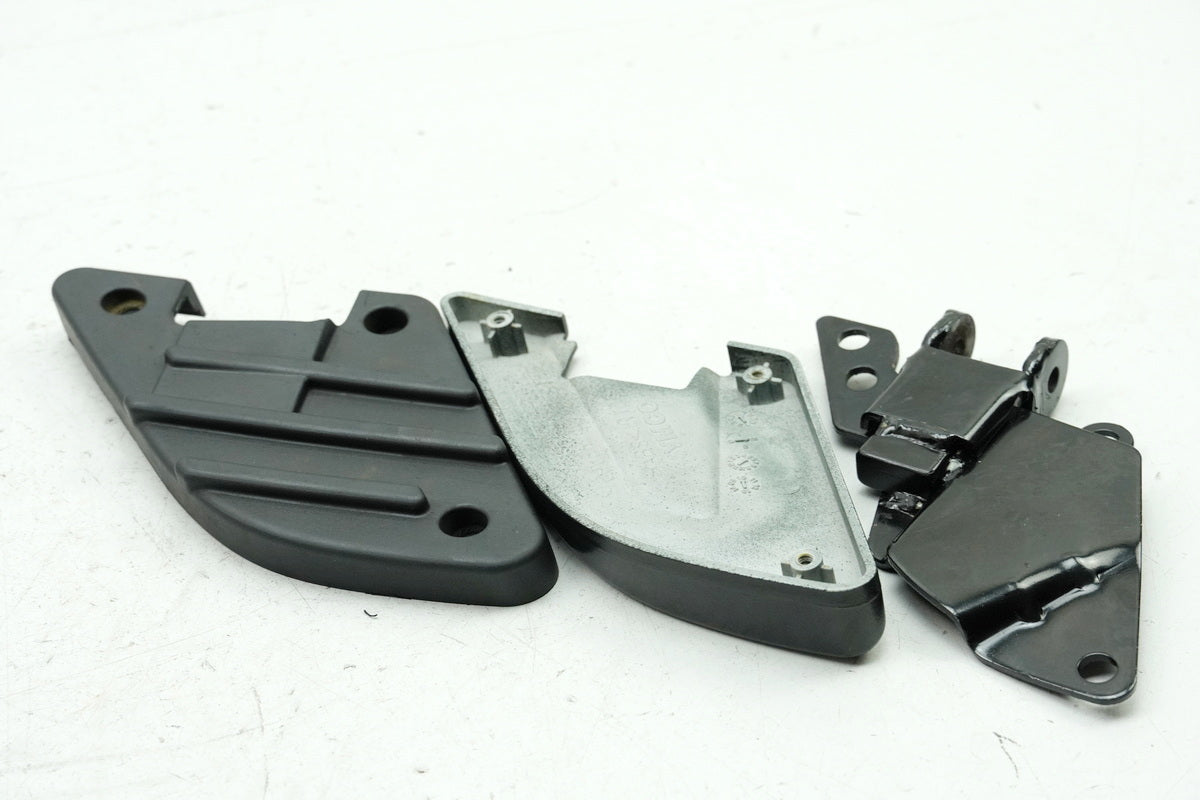 KYMCO PEOPLE GT 300 i V4 Estribera pasajero izquierda Goma reposapiés Tapa Cubierta