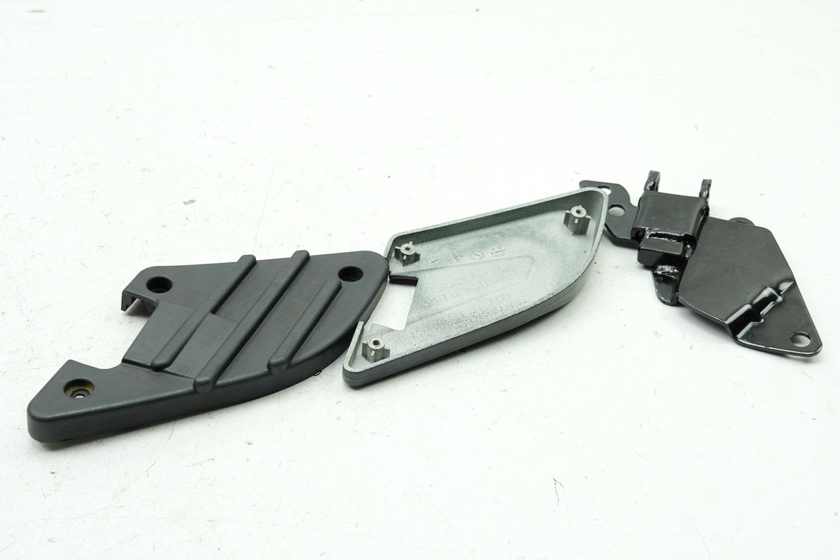 KYMCO PEOPLE GT 300 i V4 Estribera pasajero izquierda Goma reposapiés Tapa Cubierta