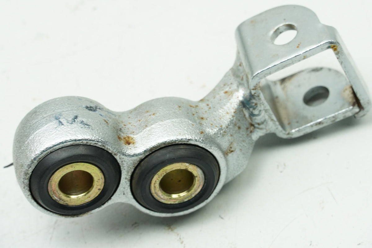 YAMAHA XV 750 4PW VIRAGO Footpeg Bracket Rider Right Footrest Plate