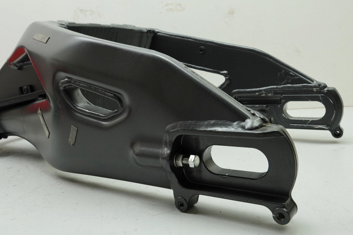 YAMAHA MTN 1000 MT-10 RN78 Swingarm Rear Wheel Swingarm (for Rear Wheel Rim)