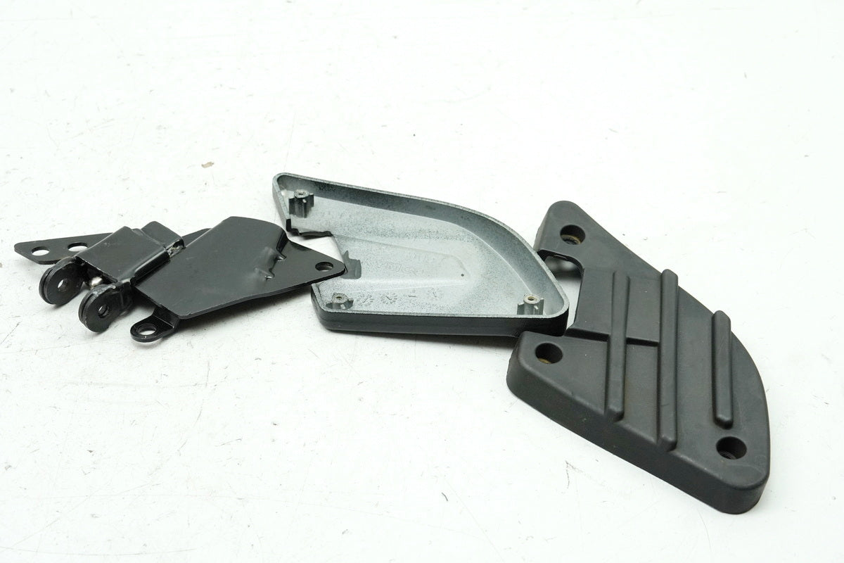 KYMCO PEOPLE GT 300 i V4 Estribera derecha pasajero Goma reposapiés Cubierta Tapa