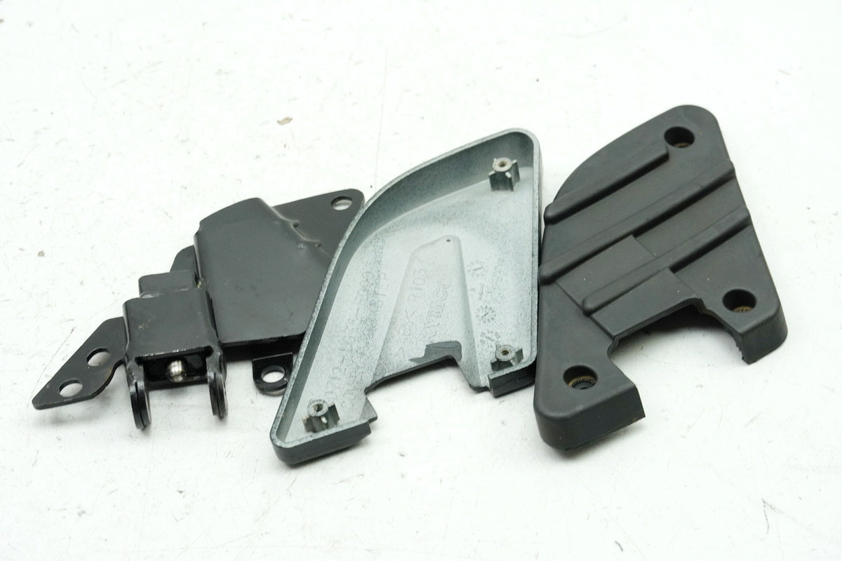 KYMCO PEOPLE GT 300 i V4 Estribera derecha pasajero Goma reposapiés Cubierta Tapa