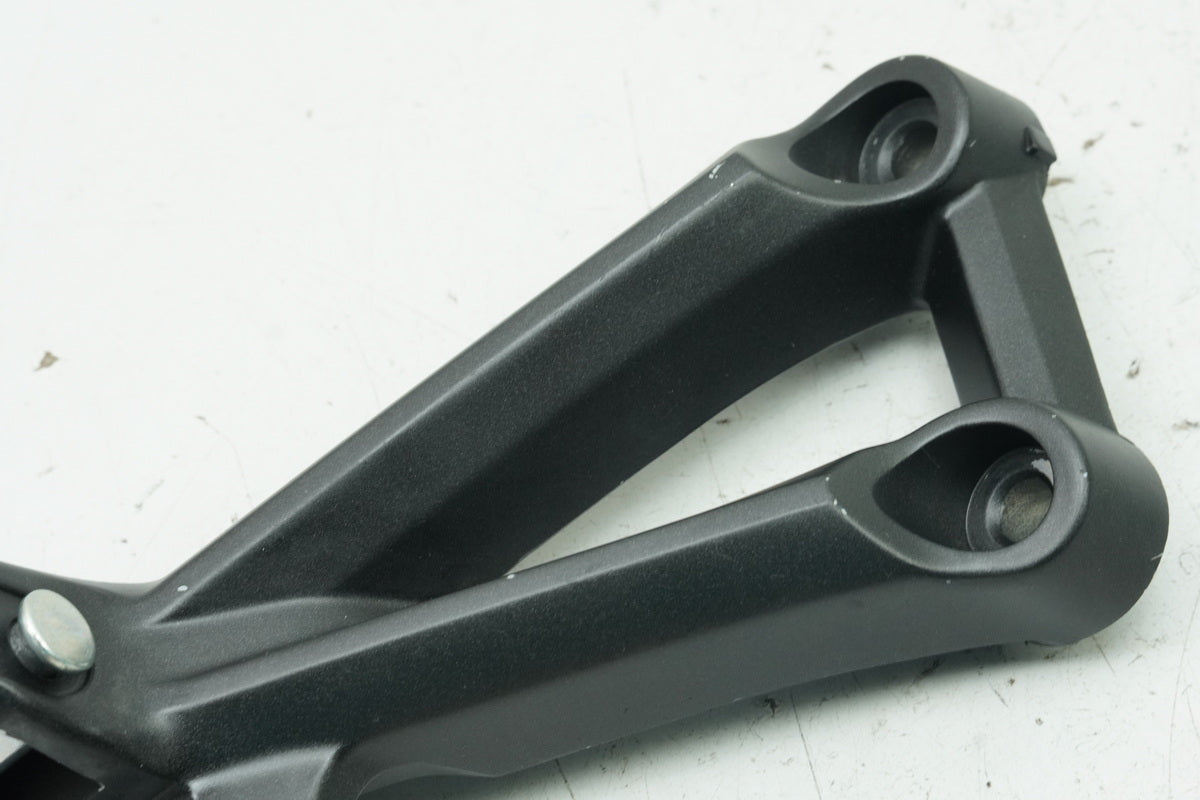 YAMAHA MT09 RN29 RN43 - Footpeg System Pillion Left Footrest Holder Mounting Plate