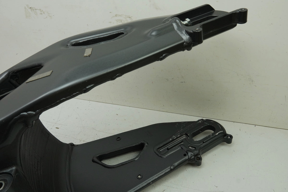 YAMAHA MTN 1000 MT-10 RN78 Swingarm Rear Wheel Swingarm (for Rear Wheel Rim)