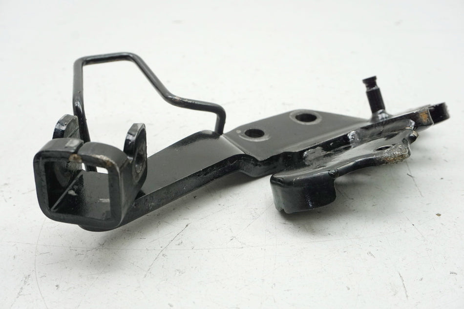 KAWASAKI EL 250 B ELIMINATOR Fußrastenträger Fahrer links Halter Fußraste