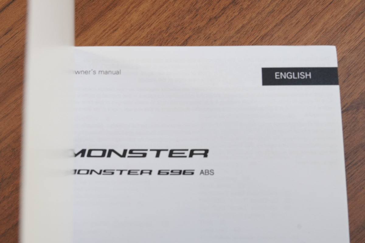 DUCATI MONSTER 696 ABS M5 Manual de instrucciones original Guía de uso