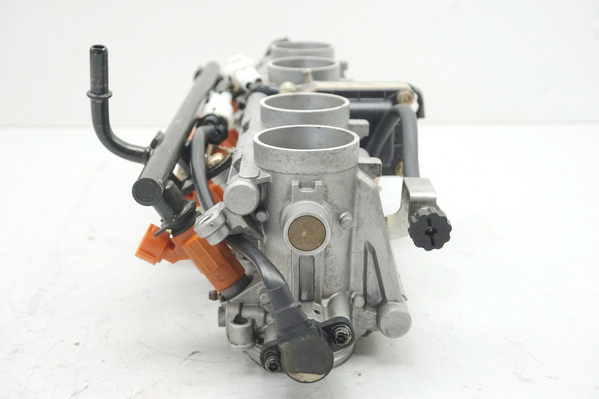 Suzuki GSX 1400 WVBN Einspritzanlage Injection Drosselkörper Poti Einspritzdüse