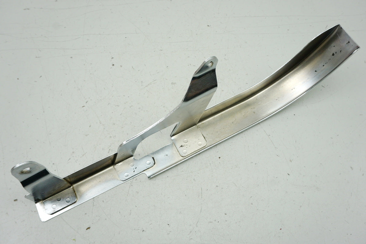 KAWASAKI EL 250 B ELIMINATOR Kettenschutz für Schwinge Abdeckung Cover Blende