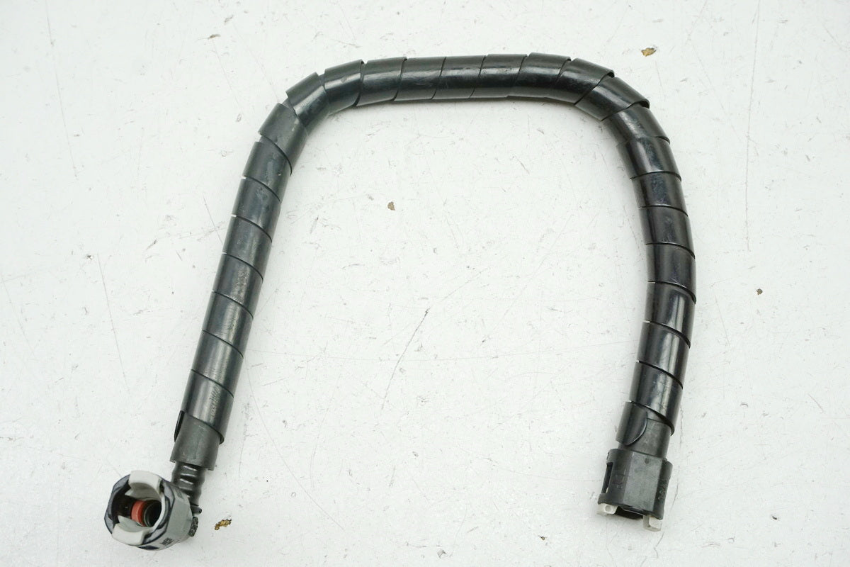 Suzuki GSX 1400 WVBN Benzinleitung Benzinschlauch Fuel Pipe