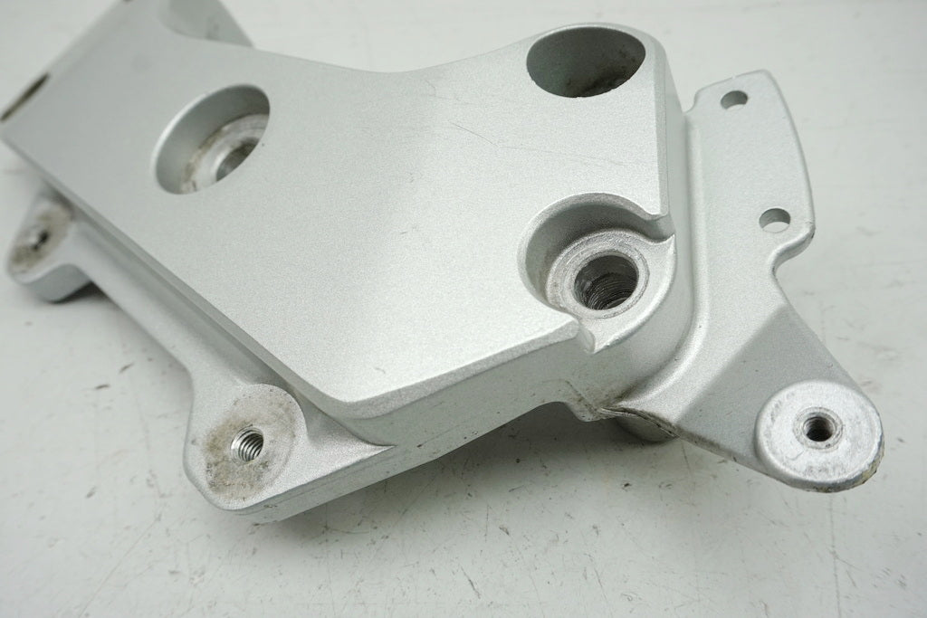Honda CB 600 PC34 PC36 Hornet Mounting Plate Left Footrest Holder Frame Bracket