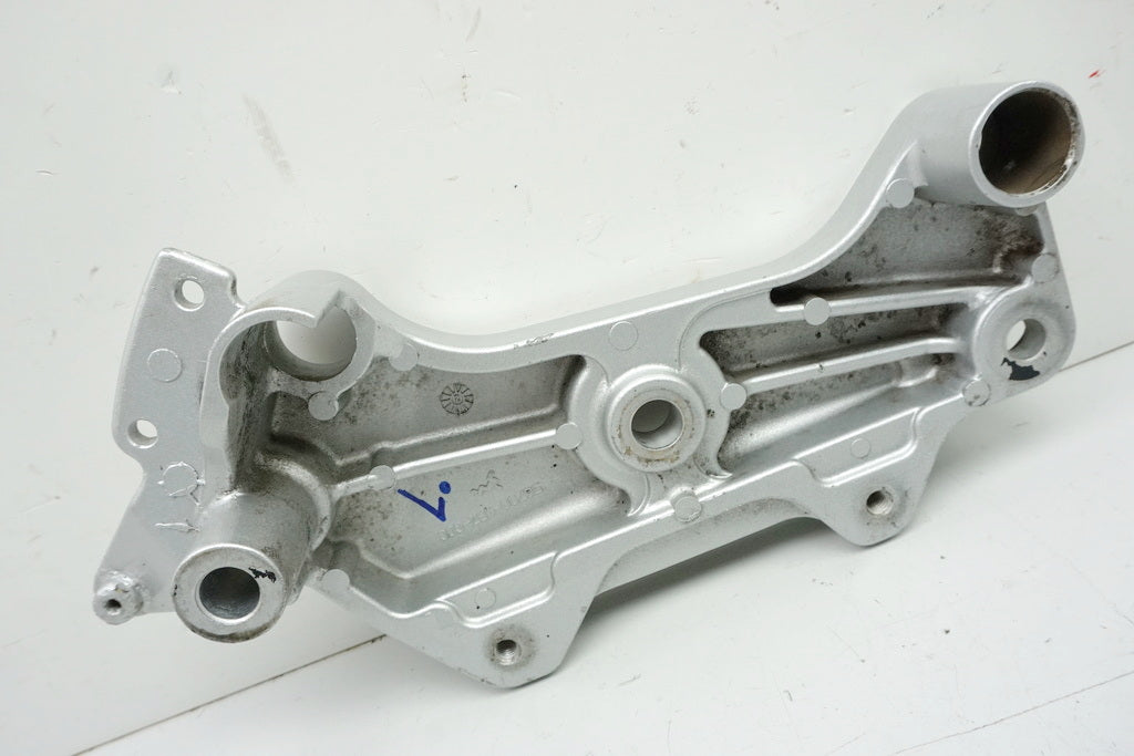 Honda CB 600 PC34 PC36 Hornet Mounting Plate Left Footrest Holder Frame Bracket