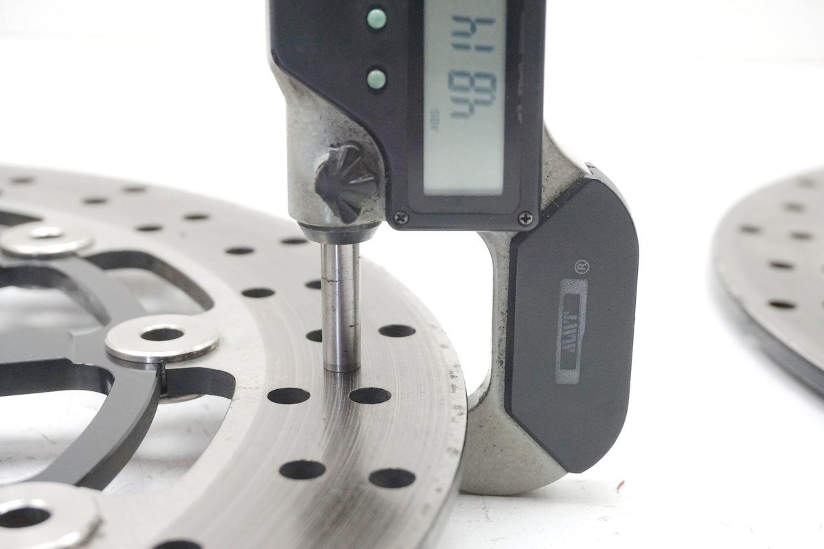 Suzuki GSX 1400 WVBN Bremsscheiben vorn Paar Brake Disc - 4,81 mm