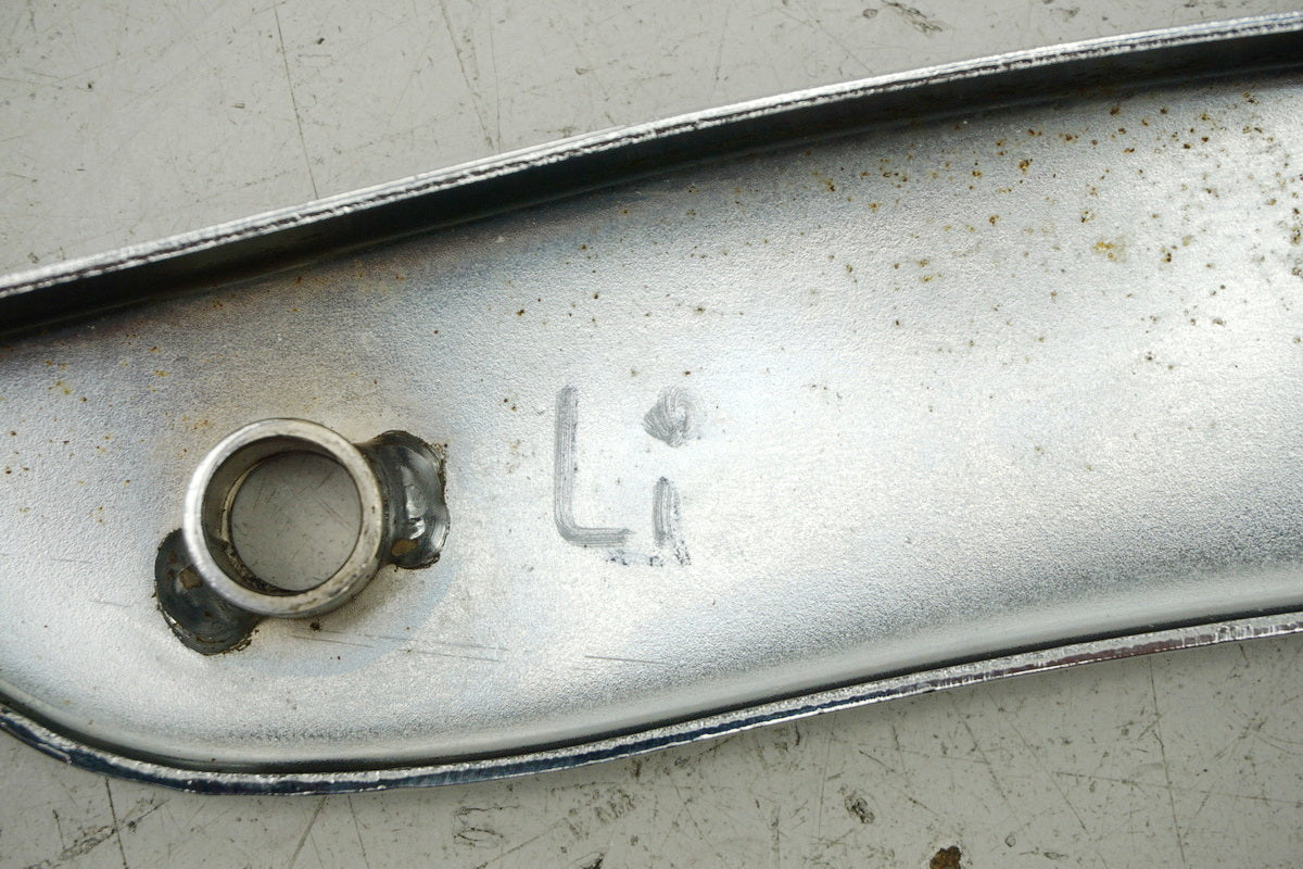 KAWASAKI EL 250 B ELIMINATOR Fender Mount Left Cover Trim
